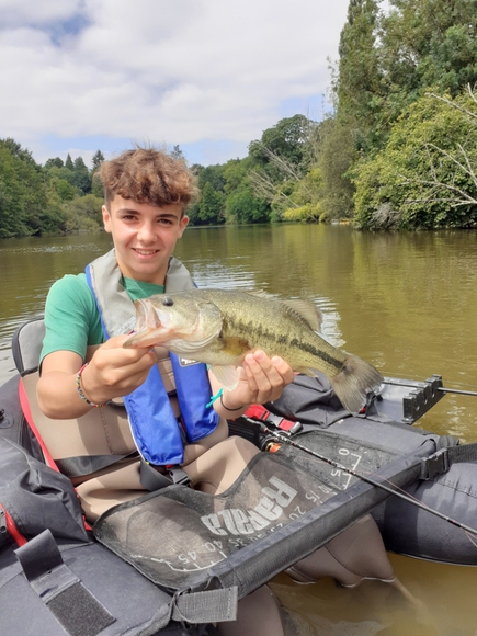 Black-Bass en Float-tube